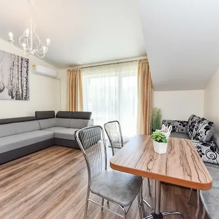 Daivos Apartamentai بالانغا