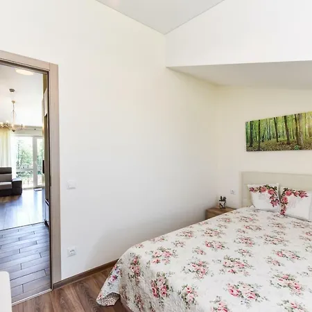 Daivos Apartamentai דירה *